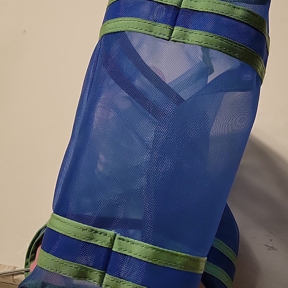 GAP Nylon Blue and Green Logo Embelished Rose Tote Bag Size 17X12X4" - Picture 5 of 9